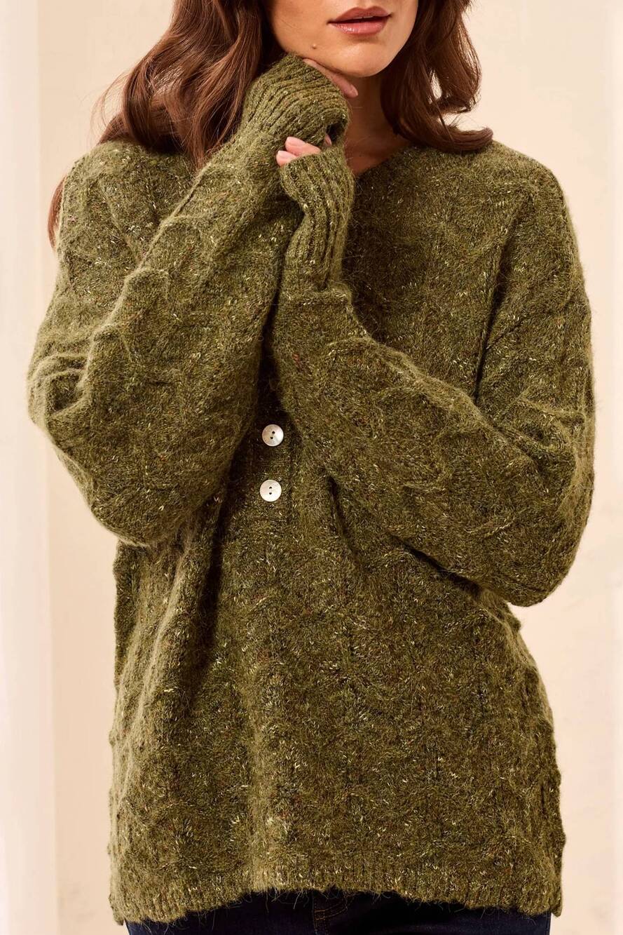 NEW TRIBAL women's henley scallop trim sweater in green